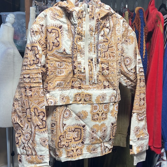 Free People FP Movement Alpine Glow Ski Pullover Jacket In Brushed Sail Paisley - Picture 2 of 4